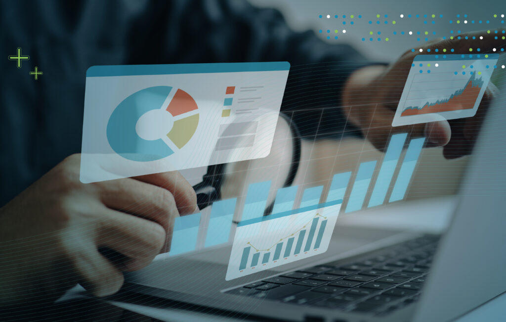 Potencia tu estrategia empresarial con Zoho Analytics: 4 beneficios de contar con un software de Business Intelligence